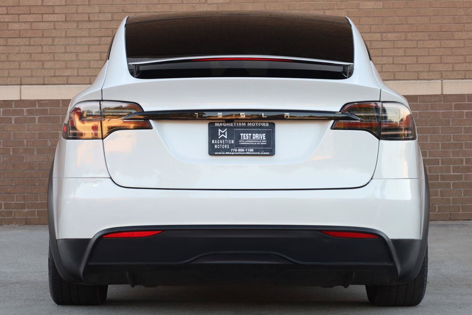 Used 2023 Tesla Model X AWD/4WD image 15