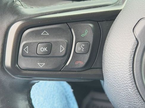 Used 2022 Jeep Wrangler Unlimited Sport AWD/4WD image 17