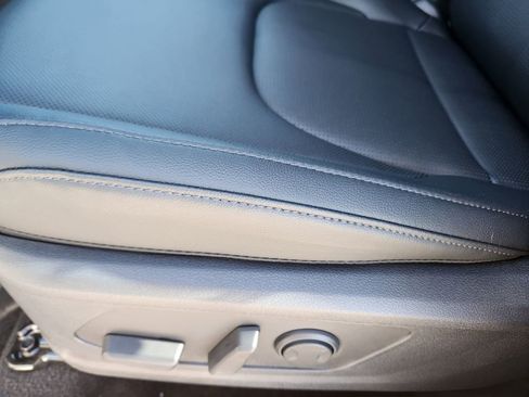 New 2026 Kia Sportage EX image 8