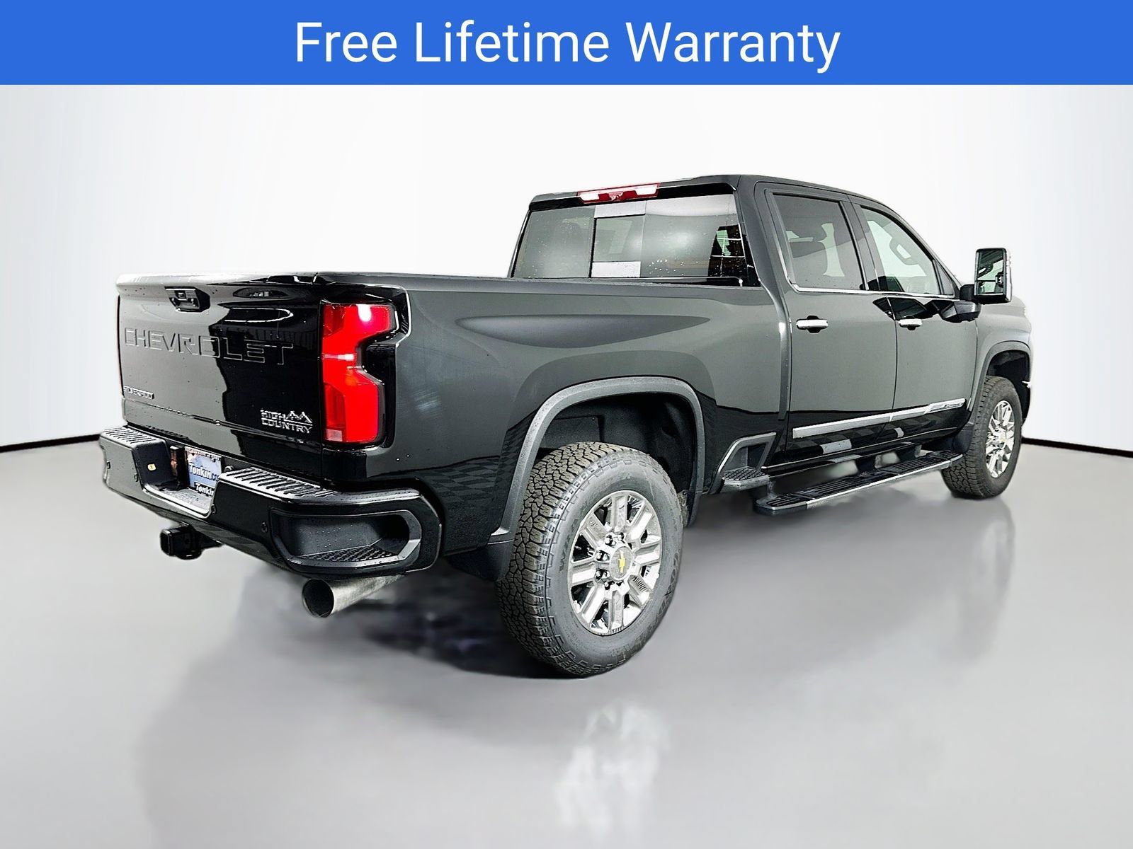 New 2026 Chevrolet Silverado 2500 High Country w/ High Country Premium Package AWD/4WD image 8
