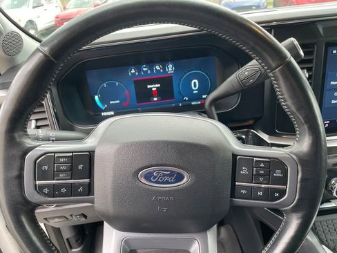 Certified 2024 Ford F250 Lariat w/ Sport Appearance Package image 28