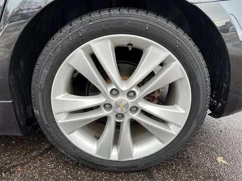 Used 2015 Chevrolet Cruze LTZ w/ Sun, Sound and Sport Package image 17