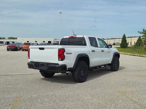 Used 2024 Chevrolet Colorado Trail Boss w/ Advanced Trailering Package AWD/4WD image 5