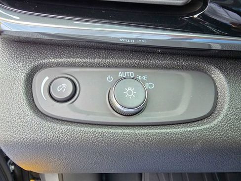 New 2026 Buick Envista Sport Touring w/ Convenience I Package FWD image 23