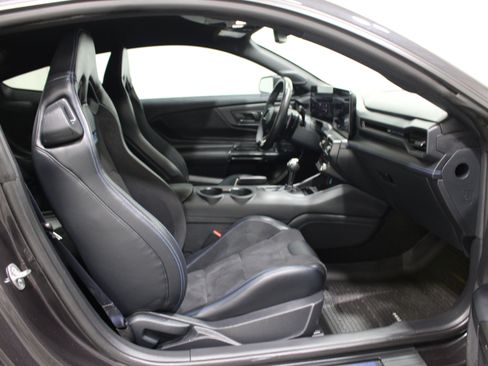 Used 2024 Ford Mustang Dark Horse RWD image 25