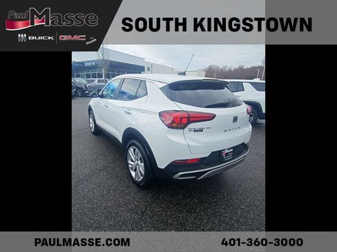 Used 2024 Buick Encore GX Preferred AWD/4WD image 4
