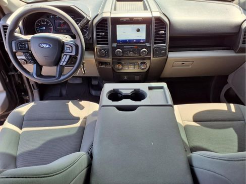 Used 2022 Ford F250 XL w/ Power Equipment Group AWD/4WD image 12