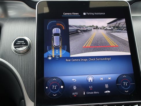 Certified 2025 Mercedes-Benz GLC 300 4MATIC image 33