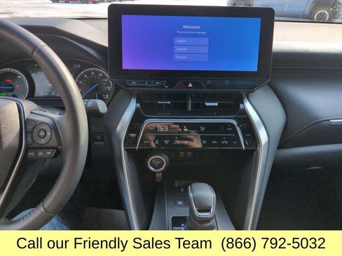 Used 2023 Toyota Venza Nightshade image 20