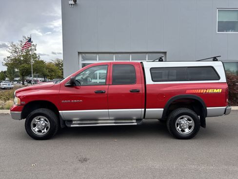 Used 2003 Dodge Ram 2500 Truck SLT AWD/4WD image 2
