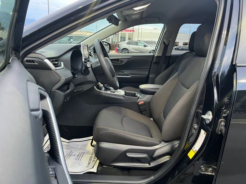 Certified 2025 Toyota RAV4 LE AWD/4WD image 11