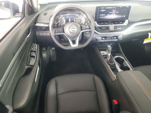 New 2025 Nissan Altima 2.5 SR w/ SR Premium Package image 14