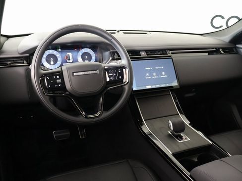 Used 2026 Land Rover Range Rover Velar Dynamic SE image 2