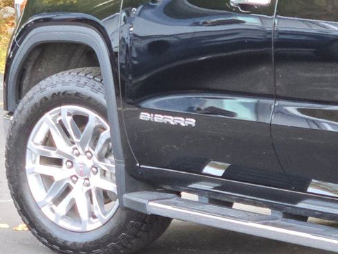 Used 2020 GMC Sierra 1500 SLT w/ SLT Premium Plus Package image 17