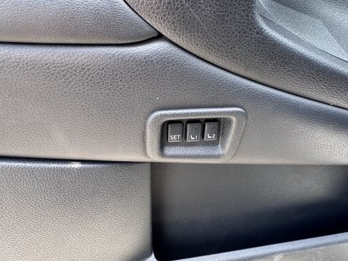 Used 2014 Nissan Murano LE w/ Platinum Edition Package AWD/4WD image 10