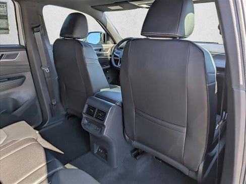 New 2026 Volkswagen Atlas Cross Sport SEL R-Line AWD/4WD image 30