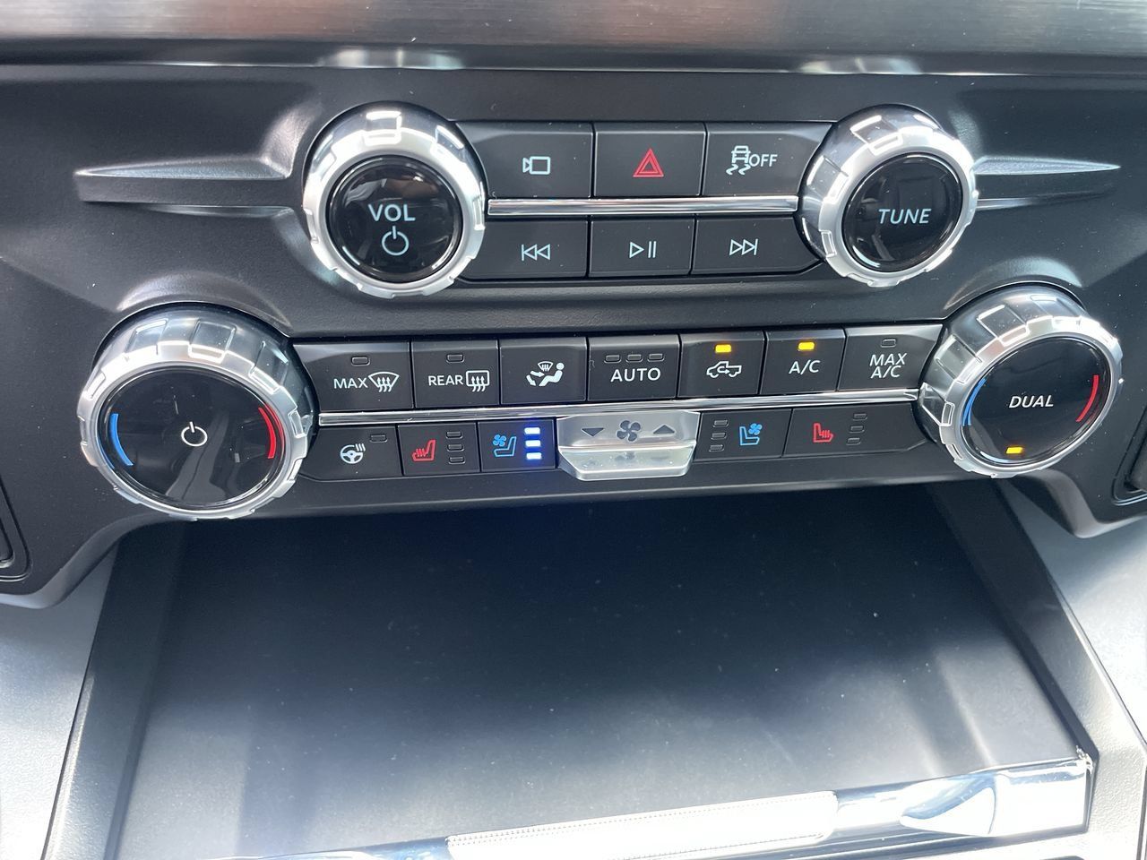New 2026 Ford F250 Lariat RWD image 23