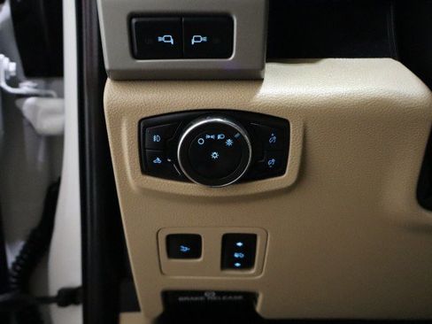 Used 2021 Ford F350 Lariat w/ Lariat Ultimate Package AWD/4WD image 41