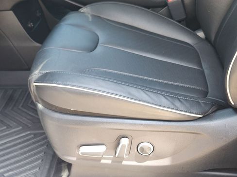 Used 2024 Hyundai Palisade SEL FWD image 22