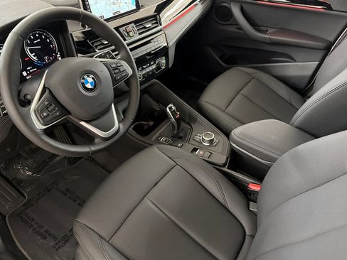 Used 2021 BMW X1 xDrive28i w/ Convenience Package image 11
