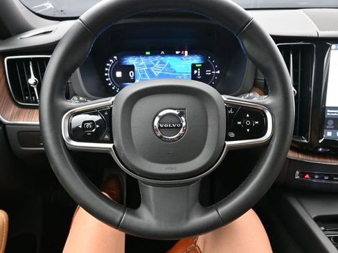 Used 2024 Volvo XC60 T8 Ultimate w/ Protection Package Premier AWD/4WD image 25