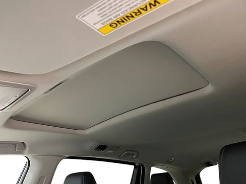 New 2026 Honda Odyssey EX-L image 21