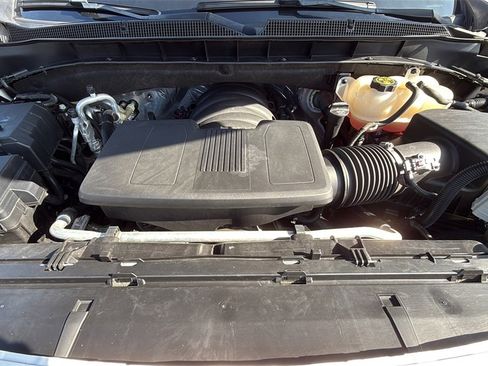 Used 2021 Chevrolet Suburban High Country image 19