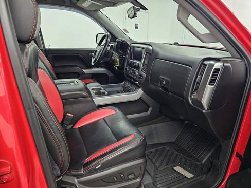 Used 2017 Chevrolet Silverado 1500 LT w/ All Star Edition AWD/4WD image 25