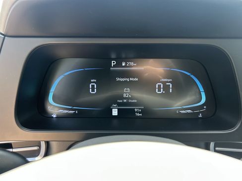 New 2026 Hyundai Elantra Sport FWD image 31