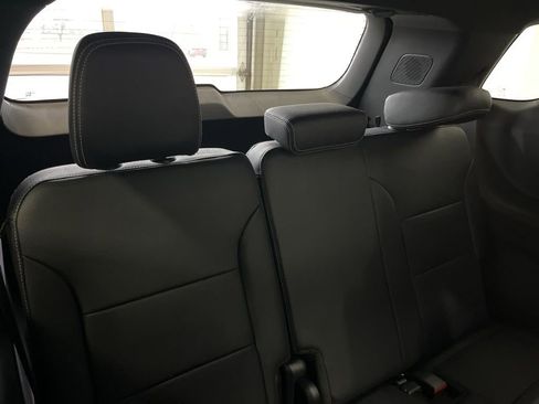 New 2026 Chevrolet Traverse LT w/ Sun and Wheel Package AWD/4WD image 28