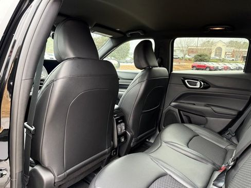 New 2026 Jeep Compass Latitude image 31