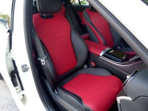 Used 2024 Mercedes-Benz C 300 Sedan image 23