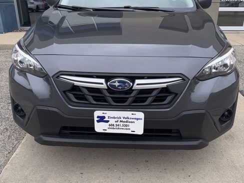 Used 2023 Subaru Crosstrek 2.0i image 3