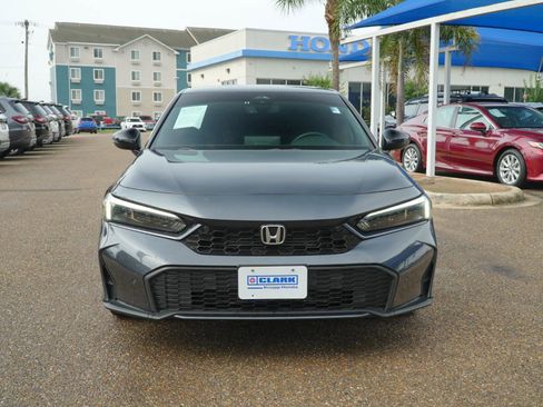 Used 2025 Honda Civic Sport Touring image 2