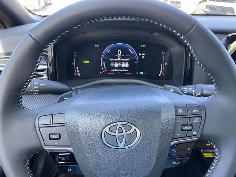 New 2026 Toyota Camry SE image 30