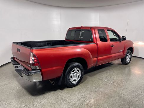 Used 2010 Toyota Tacoma 2WD Access Cab image 3