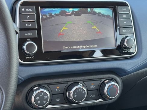 Certified 2025 Nissan Versa SV image 23