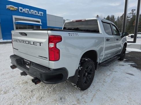Used 2022 Chevrolet Silverado 1500 Custom Trail Boss w/ LPO, Dark Essentials Package image 76