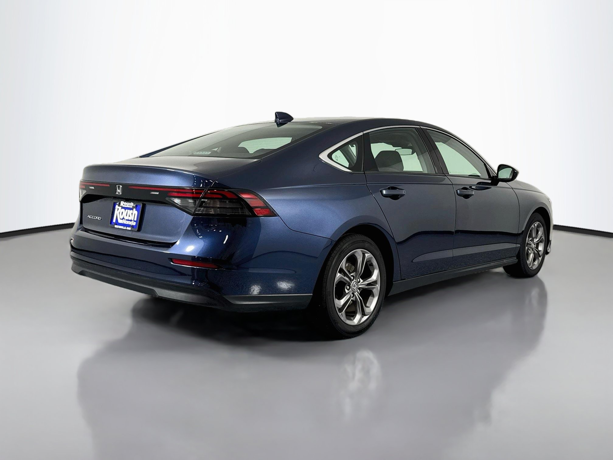 Certified 2024 Honda Accord EX image 5