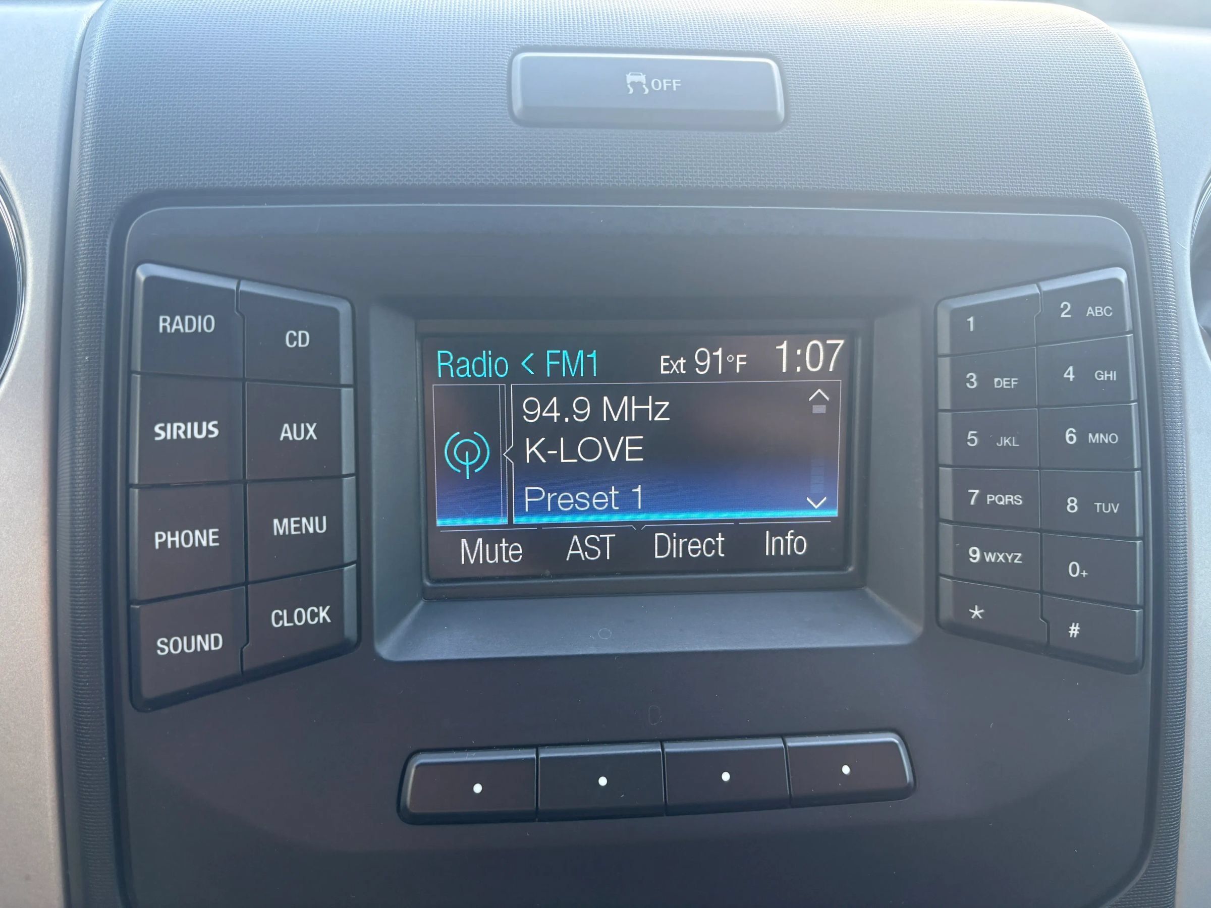 Used 2013 Ford F150 XLT w/ Luxury Equipment Group RWD image 31