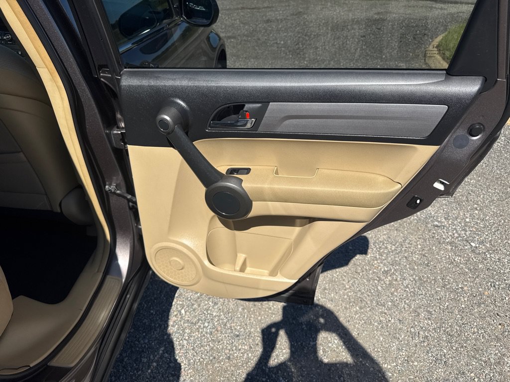 Used 2011 Honda CR-V EX image 21