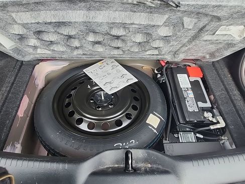 Certified 2021 Chrysler 300 Touring L w/ Popular Equipment Group image 20