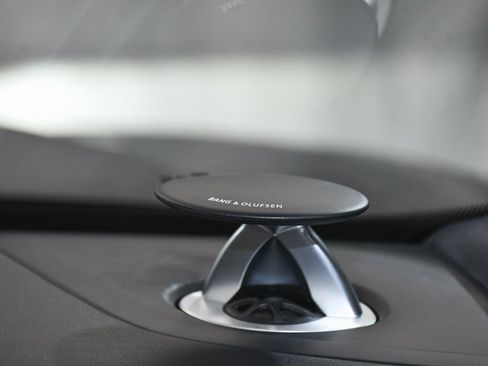 Used 2024 Audi RS Q8 w/ Black Optic Package image 55