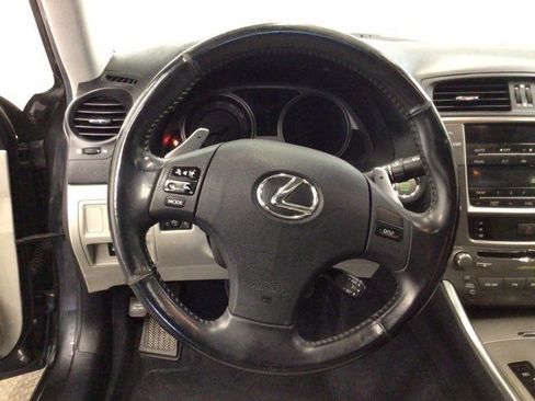 Used 2009 Lexus IS 250 image 16