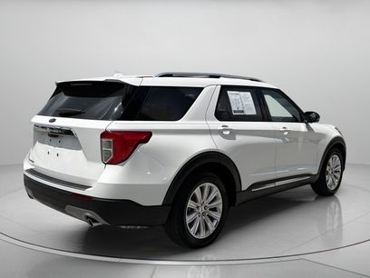 Used 2024 Ford Explorer Limited w/ Limited Technology Package
