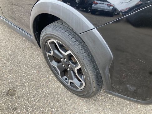 Used 2014 Subaru Crosstrek 2.0i Limited image 6