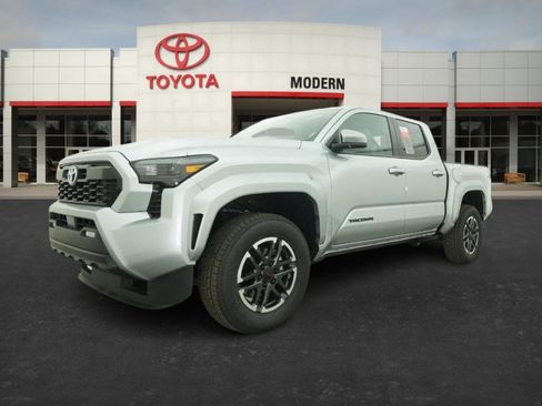 New 2025 Toyota Tacoma TRD Sport image 6
