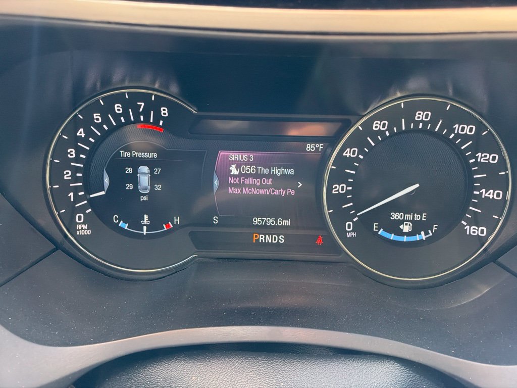 Used 2020 Lincoln MKZ w/ Convenience Package FWD image 13