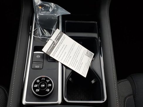 New 2026 Nissan Pathfinder SV image 14