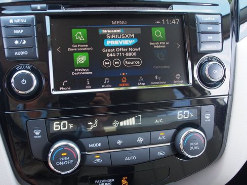 Used 2022 Nissan Rogue Sport SL w/ Premium Package FWD image 20